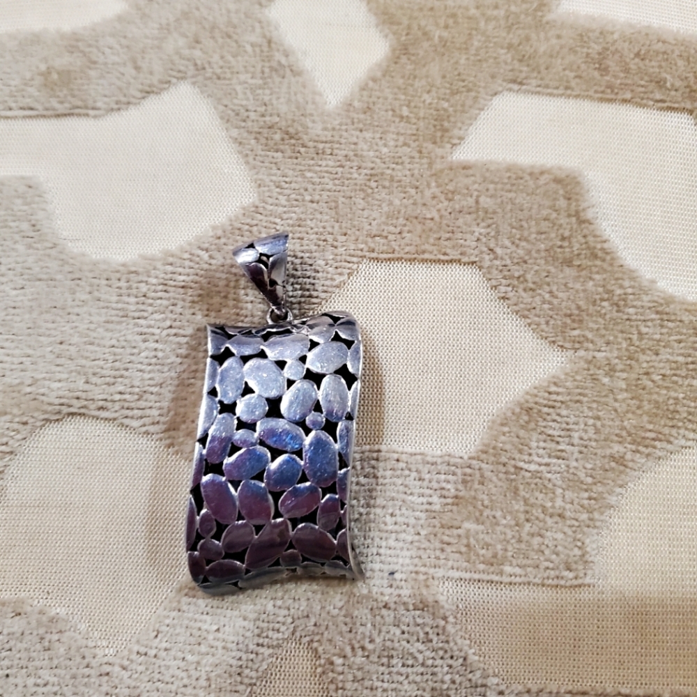 Sterling silver pendent